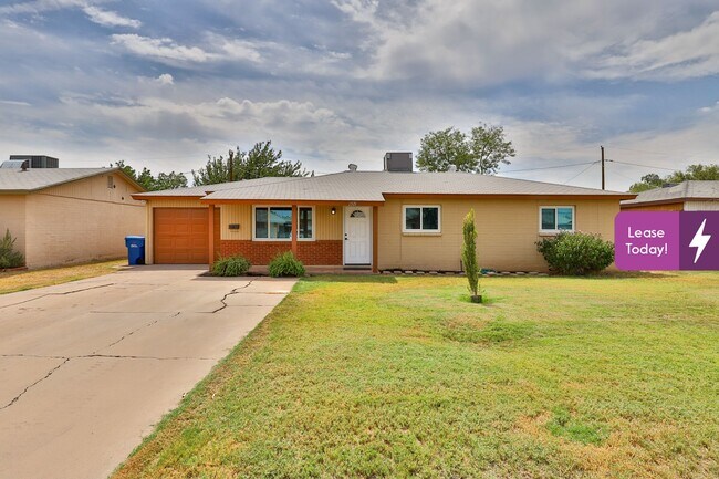 Building Photo - 1321 E Don Carlos Ave