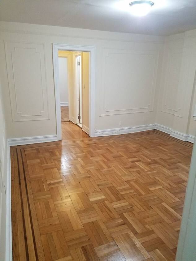 Primary Photo - 365 95th St