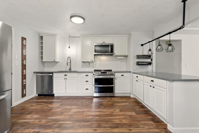 Foto del edificio - 4918 NE 54th St
