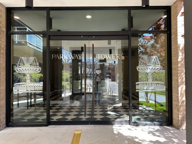 Entrance - 4545 Wornall Rd