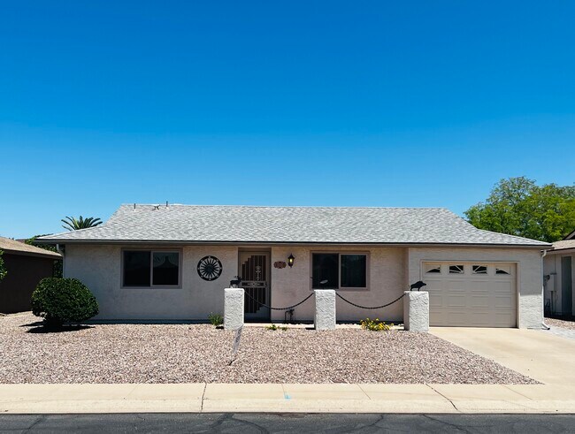 Building Photo - 810 Leisure World