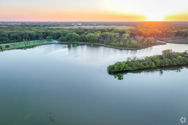 The Cook County Forest Preserves are located just a few blocks from Prospect Heights.