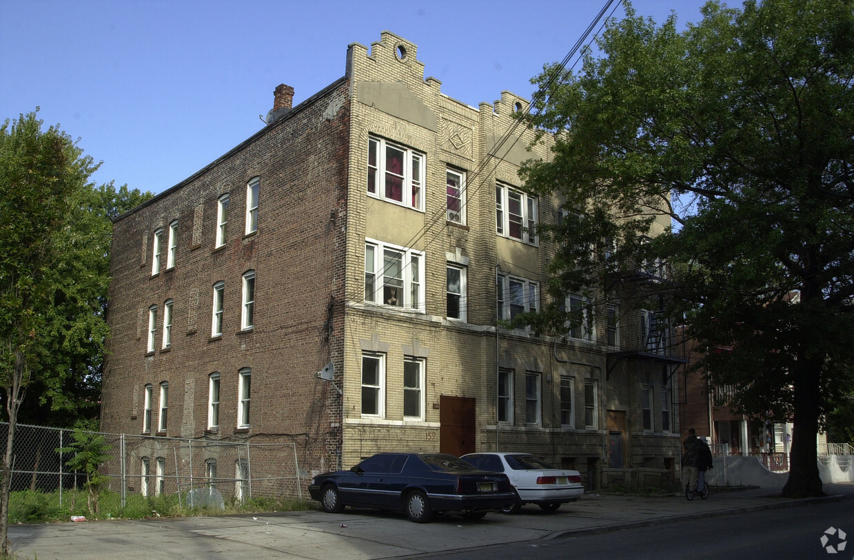 Foto del edificio - 159 Bergen Ave