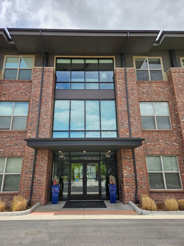 Gorgeous 2 Bed 2 Bath Large 3rd Floor Cond... - Gorgeous 2 Bed 2 Bath Large 3rd Floor Cond...