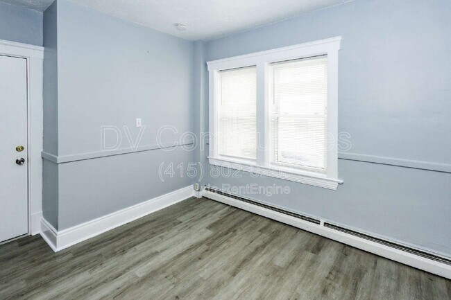 Foto del edificio - 1609 Lakewood Ave
