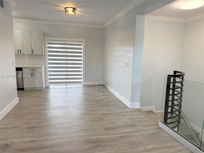 Building Photo - 7330 NW 174th Terrace