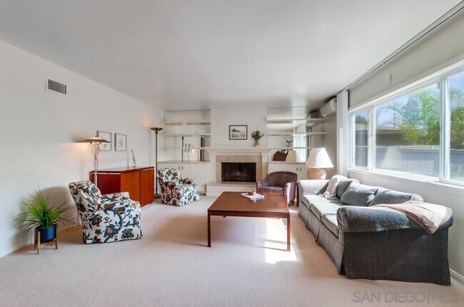 Building Photo - 2790 Palomino Cir
