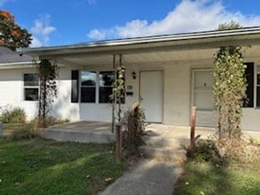 Building Photo - 730 E Nutter St