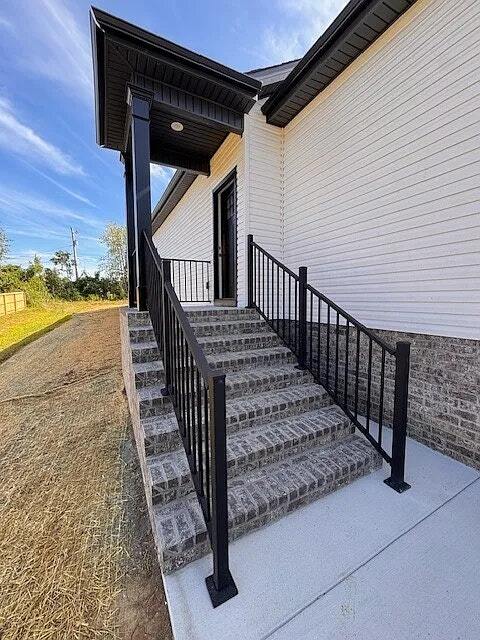 Photo - 303 Lee Ln House