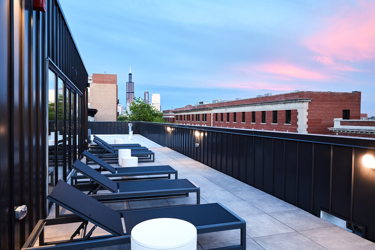 Foto principal - The West End Club