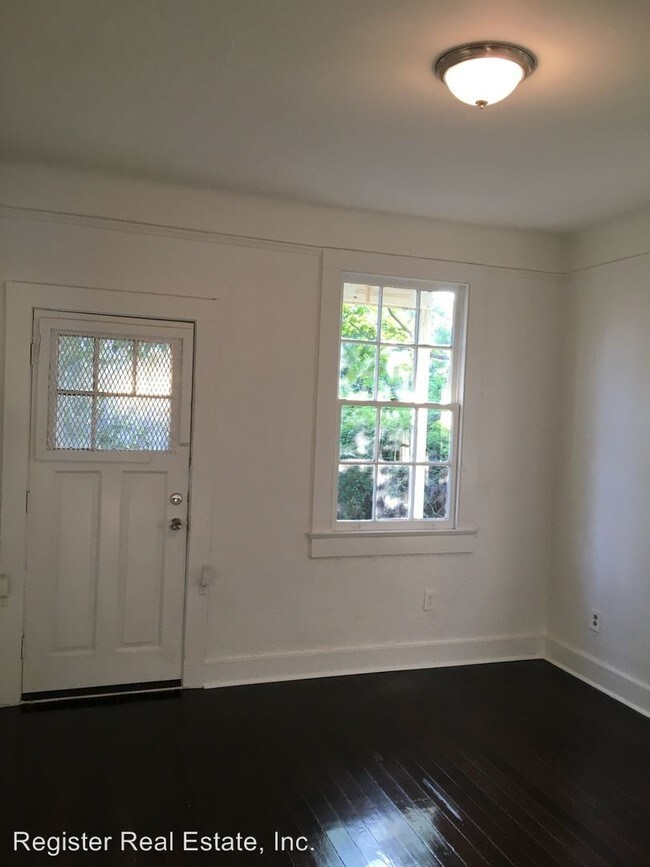 Foto del edificio - 3439 Bruxelles St