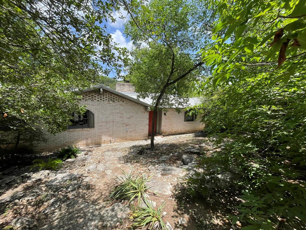 Primary Photo - 720 Yaupon Valley Rd
