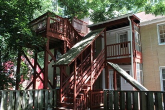 Building Photo - 277 Woodland Dr