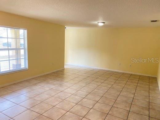 Building Photo - 10228 Summerview Cir