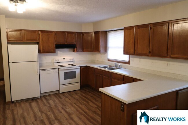 Foto del edificio - 3-Bed 2-Bath Home