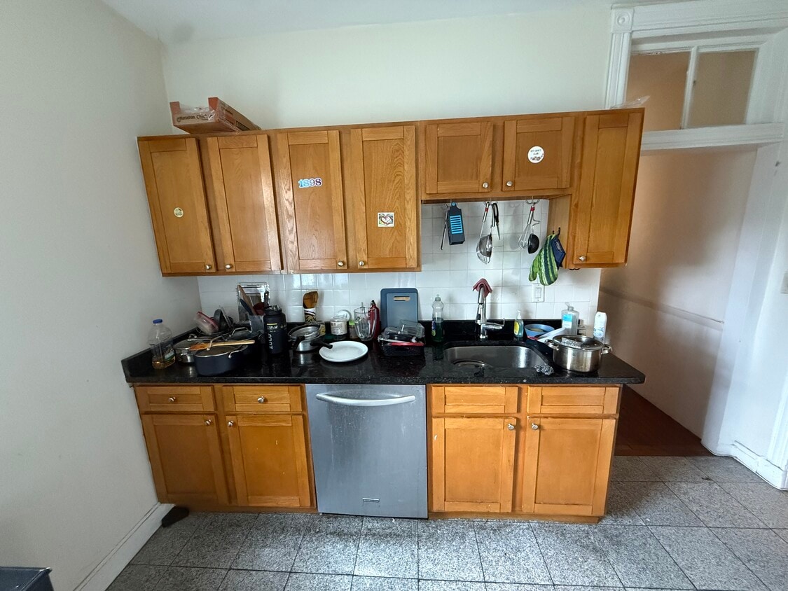 Foto principal - 190 Highland St