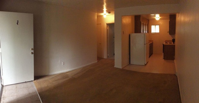 Building Photo - 401 E Ocean Ave
