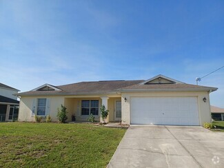 Building Photo - 1124 Diplomat Pkwy W