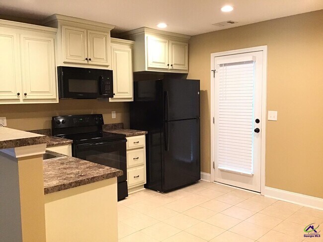 Foto del edificio - 108 Pershing Pl Ct