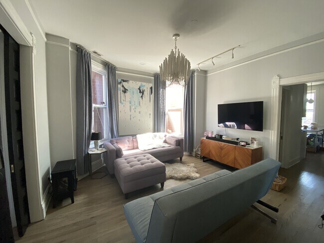 Foto del edificio - 1467 W Huron St