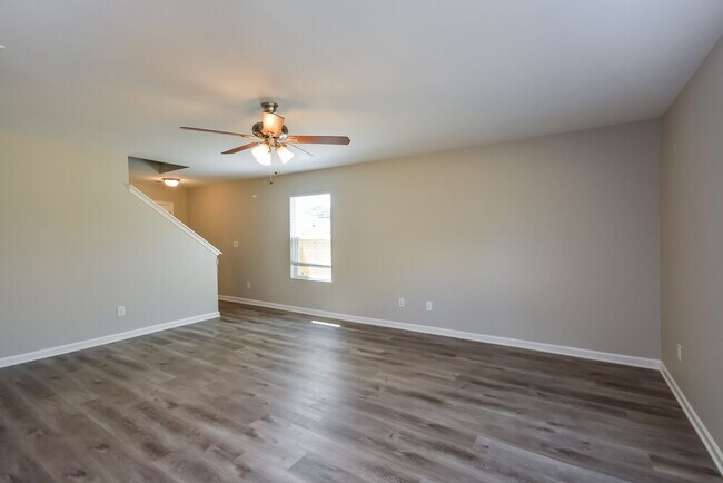 Building Photo - 1229 To Lani Path