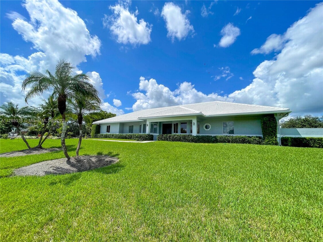 7101 Holatee Trail, Southwest Ranches, FL 33330 House Rental in