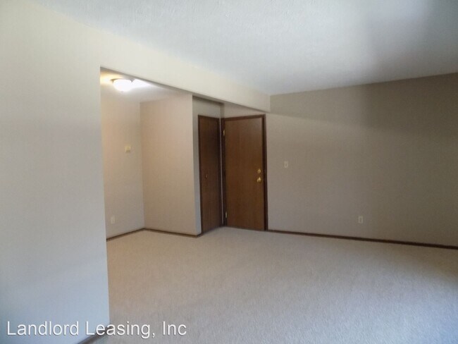 Building Photo - 1 br, 1 bath House - 1640 Cedarwood Drive ...