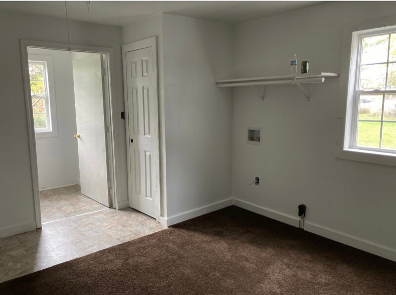 1 Race marion, Marion, IN 46953 House Rental in Marion, IN