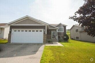 Building Photo - 4253 Trumpeter Dr S E