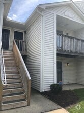 Building Photo - 1721 Rock Bridge Mews