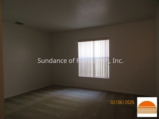 Building Photo - A Must See!!!