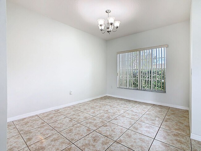 Building Photo - Bella Pointe-4044 Marina Isle Dr Kissimmee...