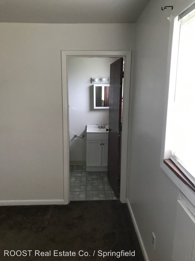 Foto del edificio - 1620 N Yellow Springs St