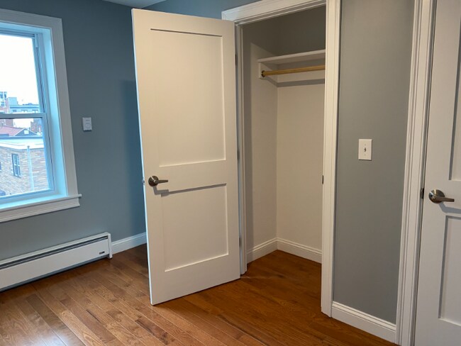 Foto del edificio - 118 Marginal St