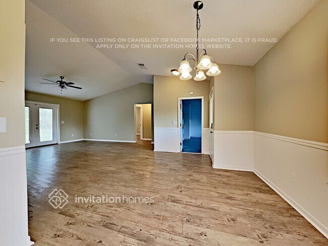 Foto del edificio - 1082 Leeward Dr