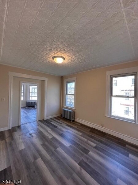 Foto del edificio - 92 S 8th St