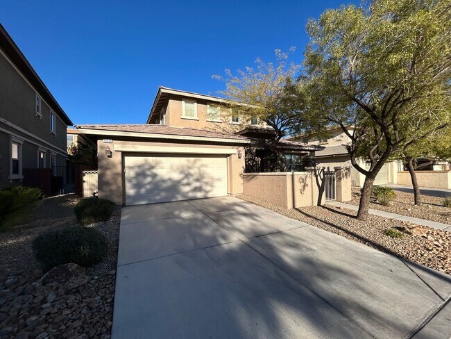 Building Photo - BEAUTIFUL 2 STORY WILLOW CREEK/SOUTH SUMMERLIN HOME