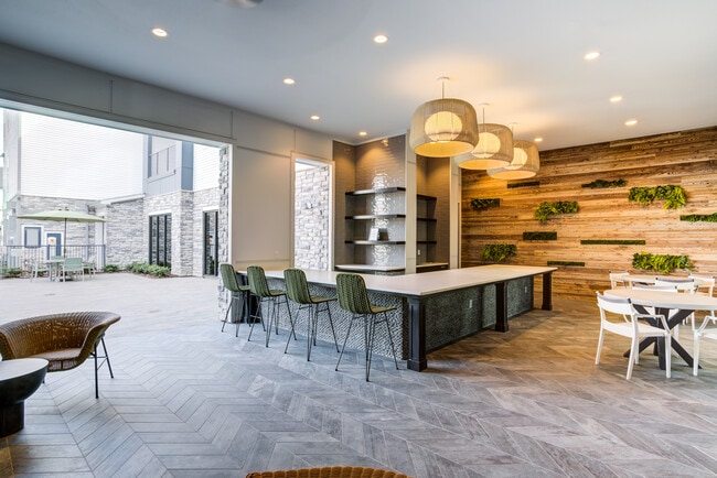 Sala de estar para residentes - Harper Lake Houston