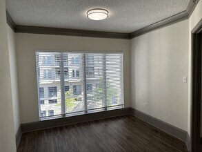 Interior Photo - Wesley Townsend Apartments at Buckhead