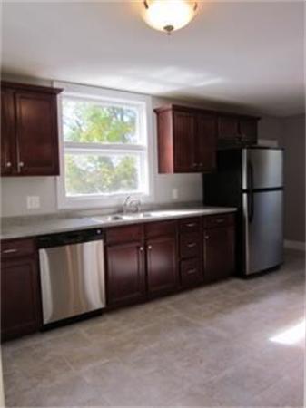Foto principal - 62-62 Franklin St