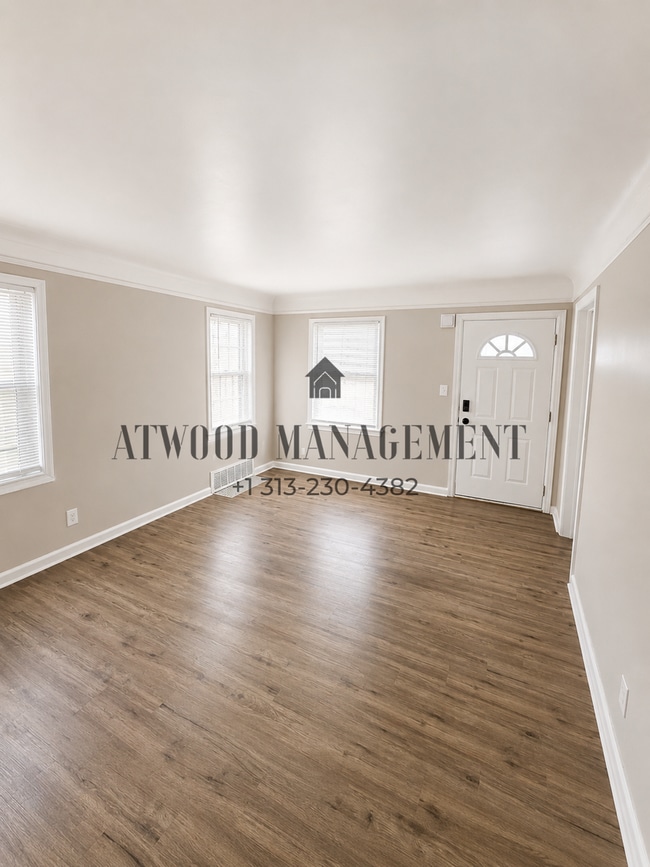 Building Photo - Coming Soon – Beautifully Updated Home *Coming Soon (Move-in ready by 6/1 or Sooner)*!