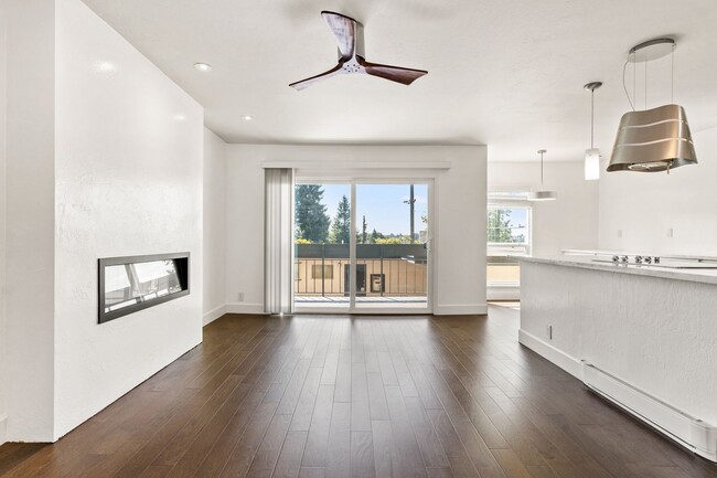 Building Photo - Modern Sanctuary with High-End Upgrades