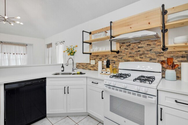 Foto del edificio - 8222 Viny Ridge Dr