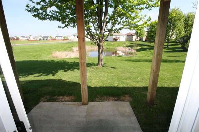 Foto del edificio - Beautiful 4 Bedroom/2 Bathroom Home In Shakopee-AVAILABLE 7/1