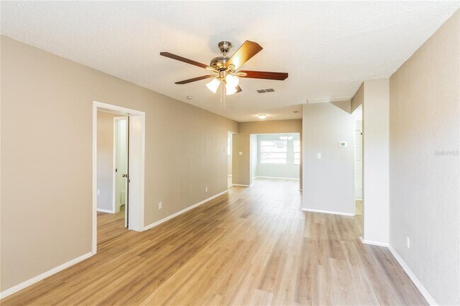 Foto del edificio - 4626 20th Ave N