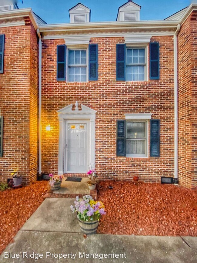 Building Photo - 2 br, 2 bath House - 1268 Konnarock Road