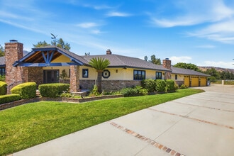 Building Photo - 9250 Beazley Ln