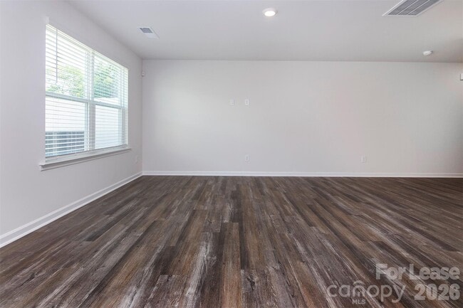 Building Photo - 5159 Hyrule Dr