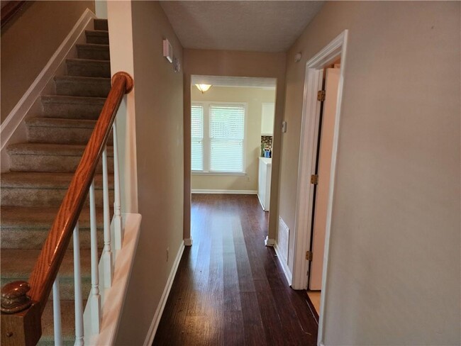 Foto del edificio - 11330 Frazier Fir Ln