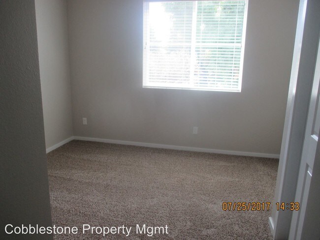 Foto del edificio - 2655 N Fastwater Ave
